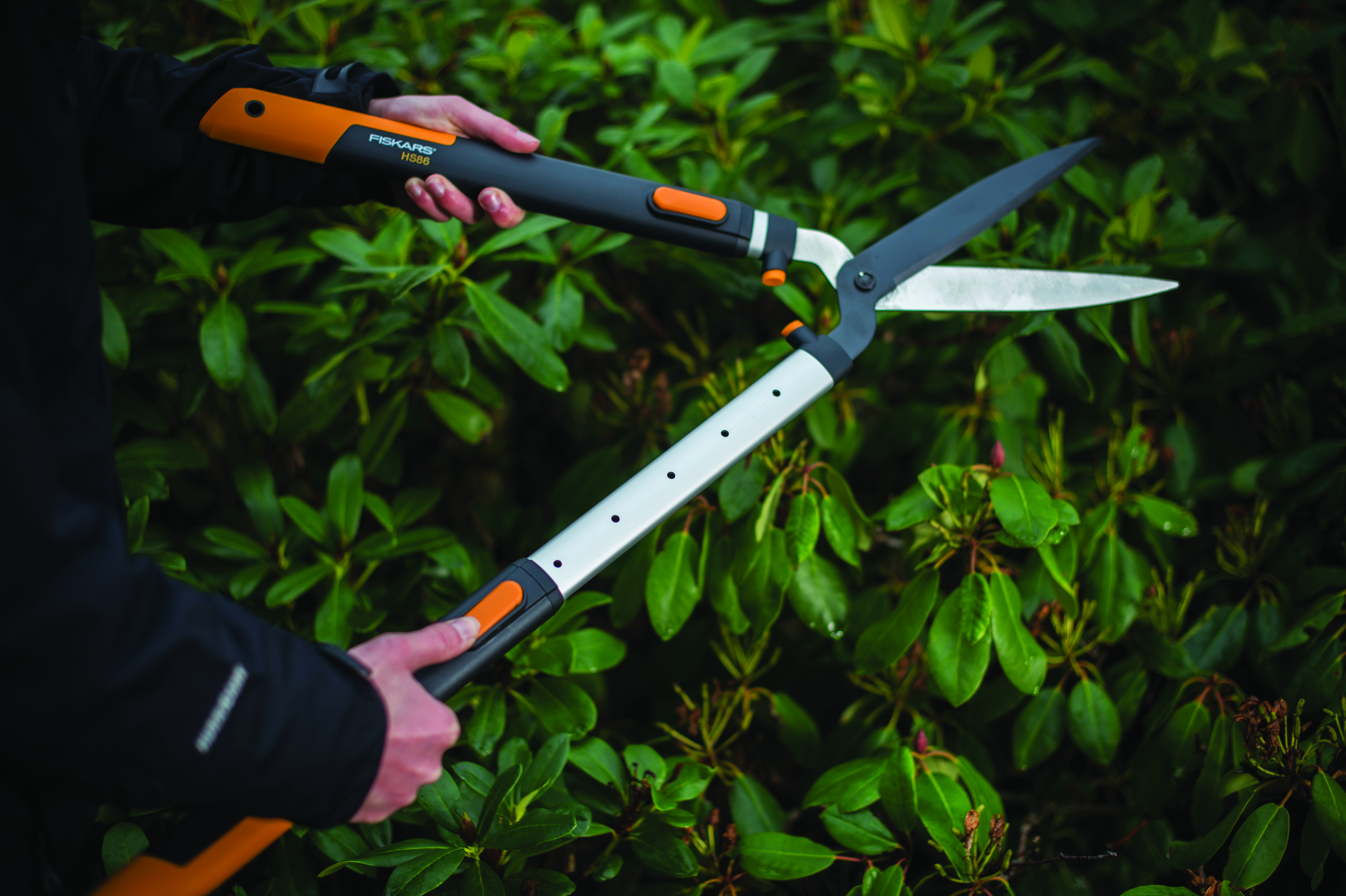 Fiskars SmartFit Teleskop-Heckenschere HS86